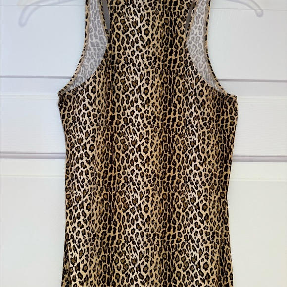 Animal Print Racer Back Tank - Picture 2 of 4